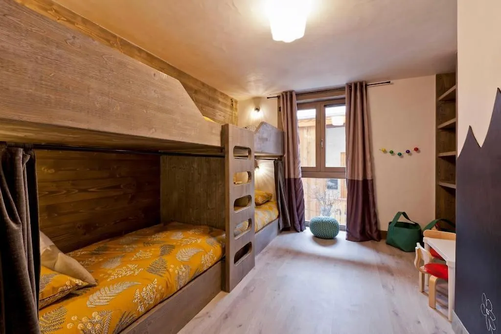 Lodge 10 Personnes Proche Pistes Et Commerces Belle Vue La Plagne